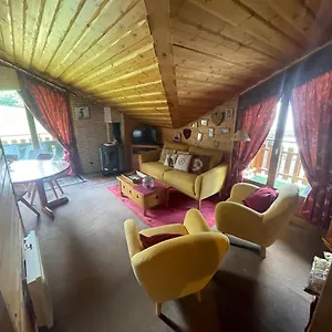 bel-appartement-au-decor-montagnard-80m2.hotels-rhonealpes.com/